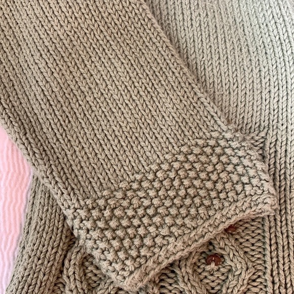 Pure Hand-Knit Cotton Cardigan, M/L - Picture 5 of 8